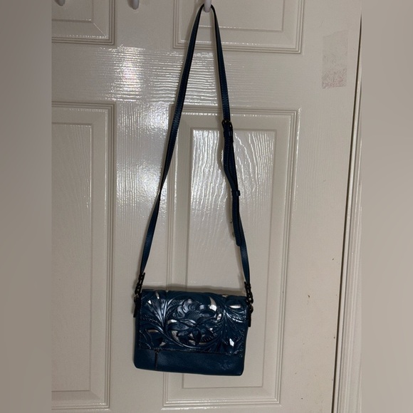 NWT Patricia Nash Vallata Mirage Blue Tooled Leather Crossbody Shoulder Bag​ - Picture 3 of 13